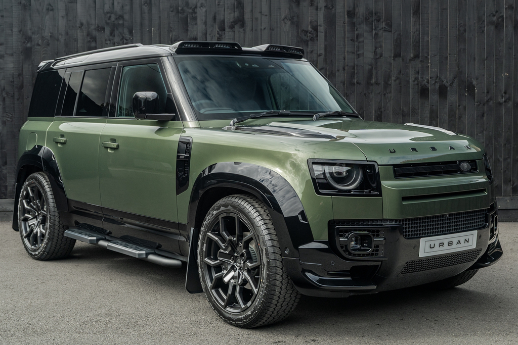 Land Rover Defender 110 3.0 D250 Mhev S Hard Top Suv 4Wd E Green