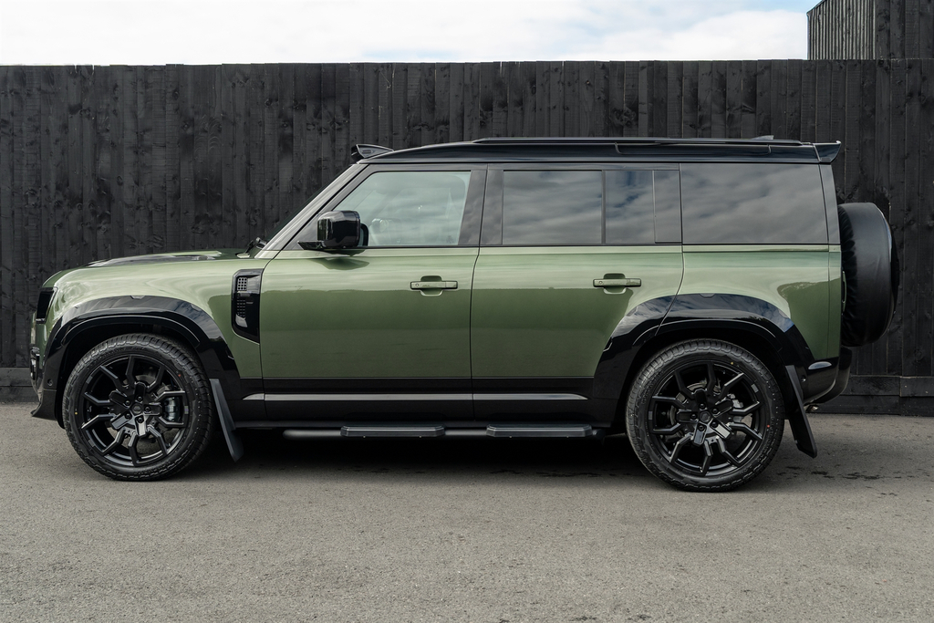 Land Rover Defender 110 3.0 D250 Mhev S Hard Top Suv 4Wd E Green #3