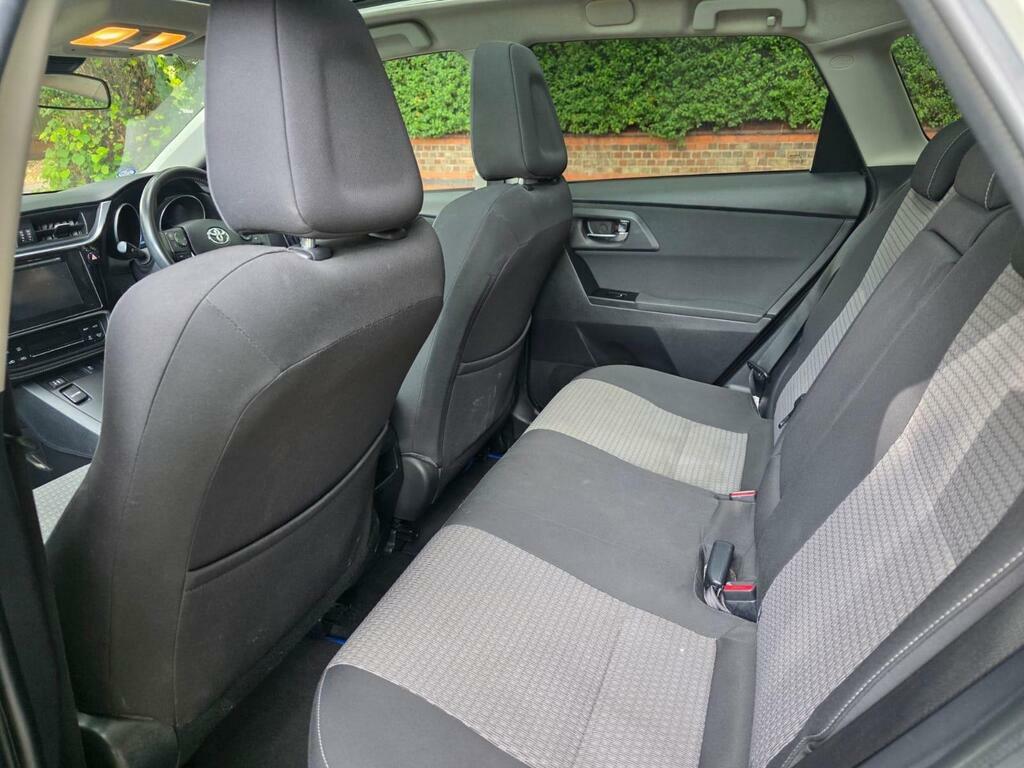 Toyota Auris Hatchback Blue #21