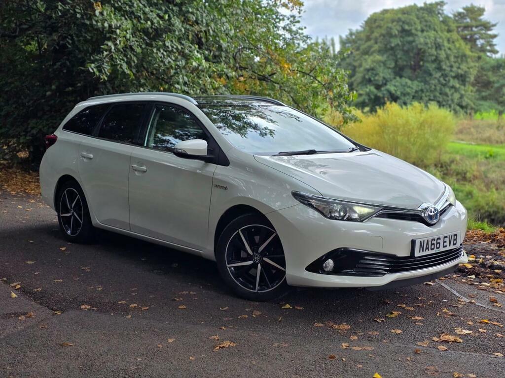 Toyota Auris Hatchback Blue #12