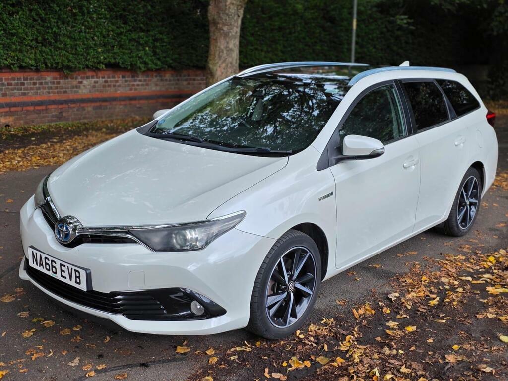 Toyota Auris Hatchback Blue #7