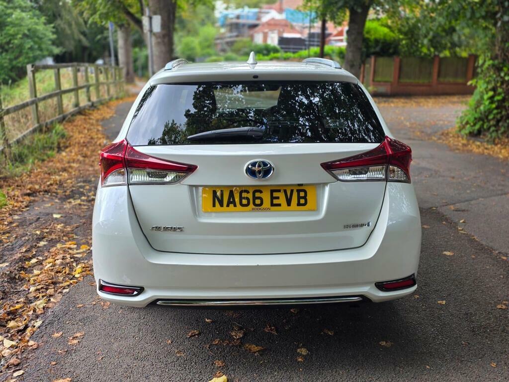 Toyota Auris Hatchback Blue #11