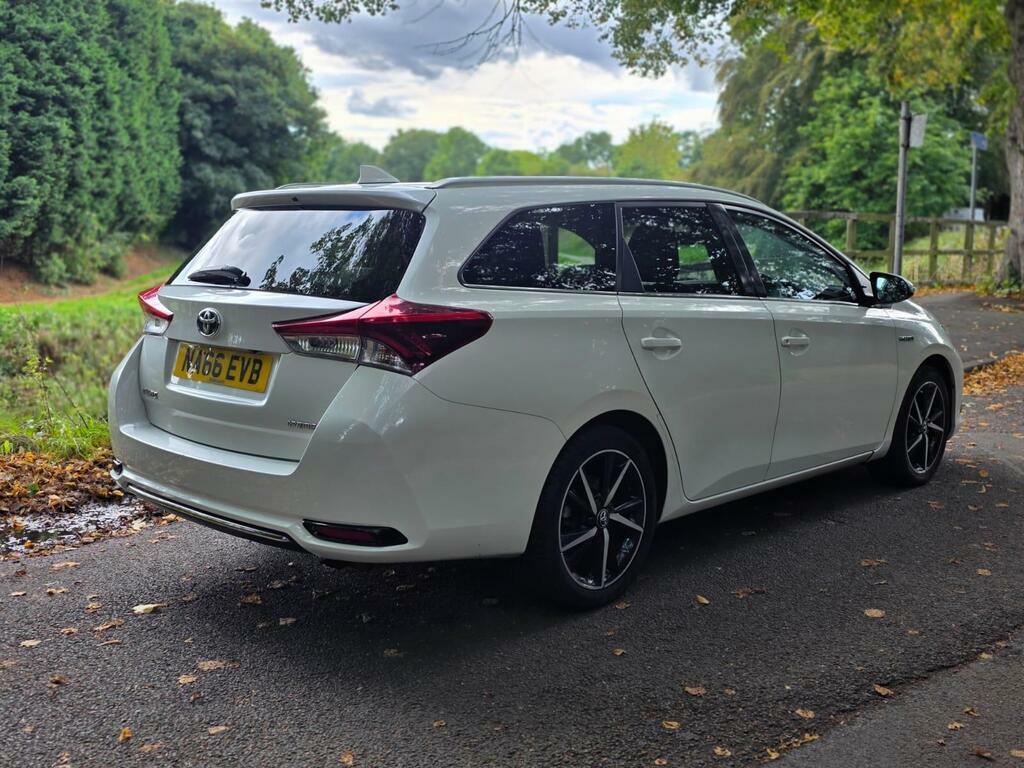 Toyota Auris Hatchback Blue #6