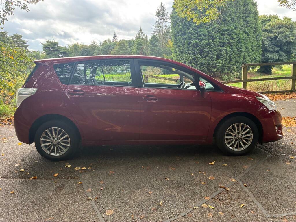 Toyota Verso 1.6 V-matic Icon Euro 6 Red #3