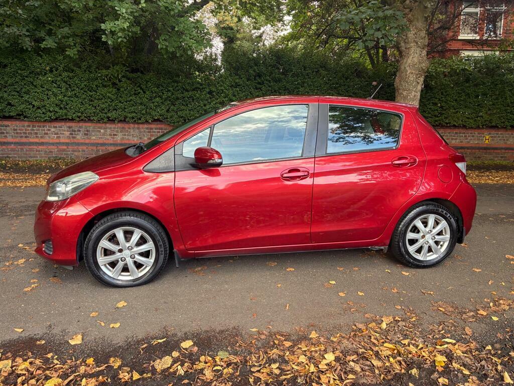 Toyota Yaris 1.33 Dual Vvt-i Tr Euro 5 Red #6
