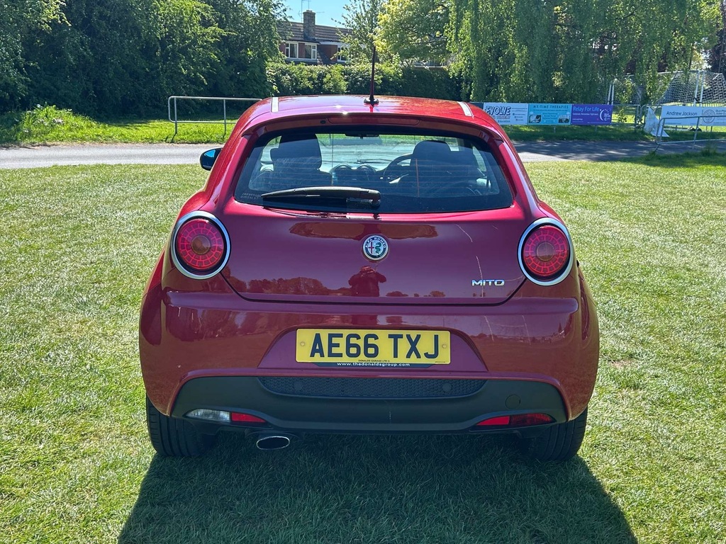 Alfa Romeo MiTo Twinair Red #6