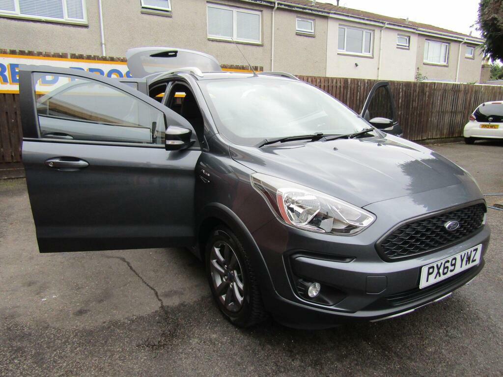 Ford KA+ 1.2 Zetec Black #80