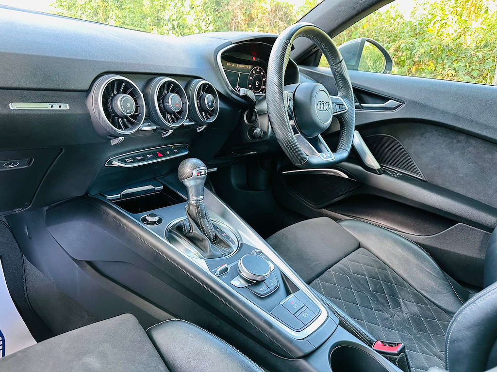 Audi TT 2.0 L S Line 45 Tfsi Grey #6