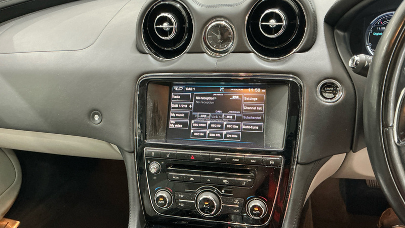 Jaguar XJ Red #8