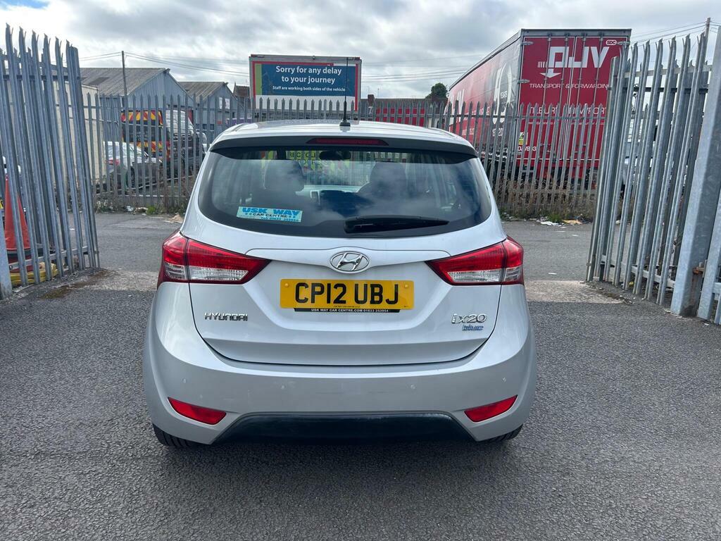 Hyundai Ix20 1.6 Crdi Active Euro 5 S S Silver #6