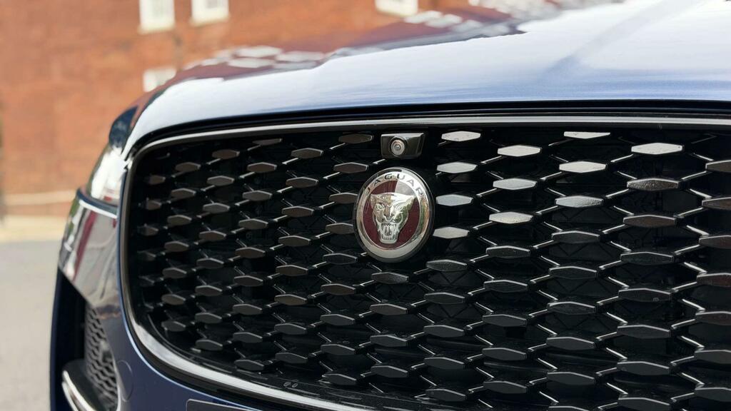 Jaguar F-Pace 2.0 P250 R-dynamic Hse Awd Black #18