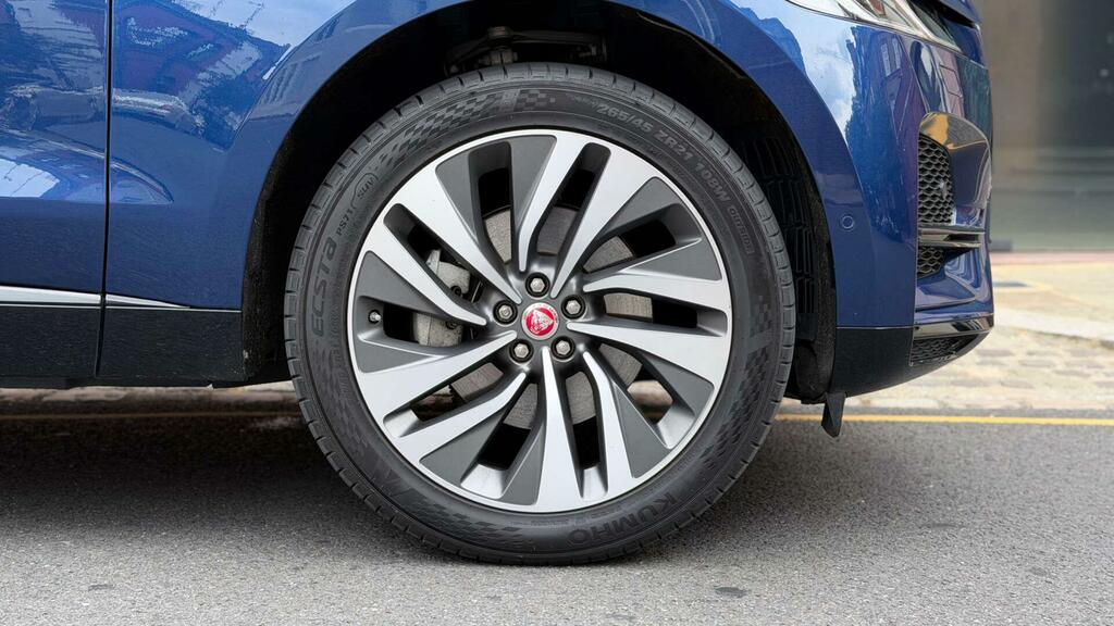 Jaguar F-Pace 2.0 P250 R-dynamic Hse Awd Black #12