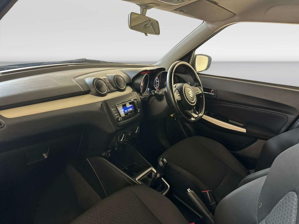 Suzuki Swift   #10