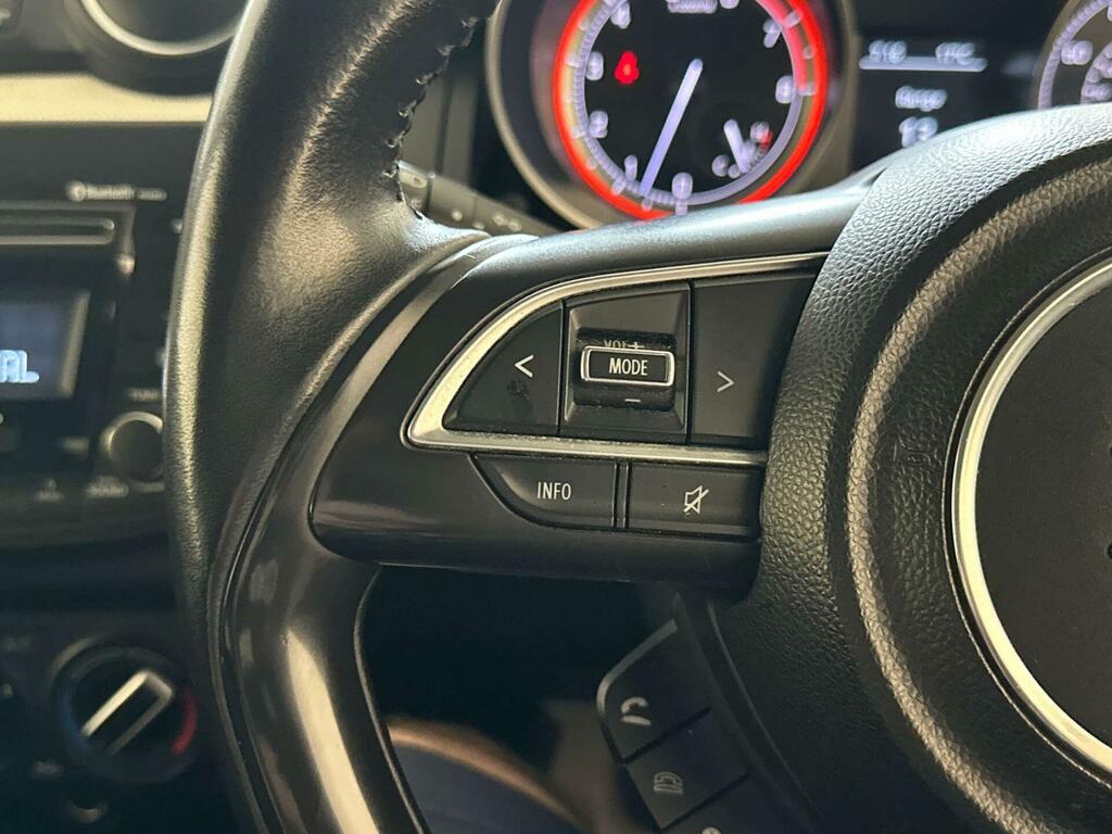 Suzuki Swift   #16