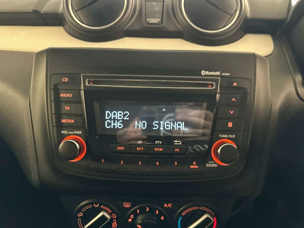 Suzuki Swift   #19