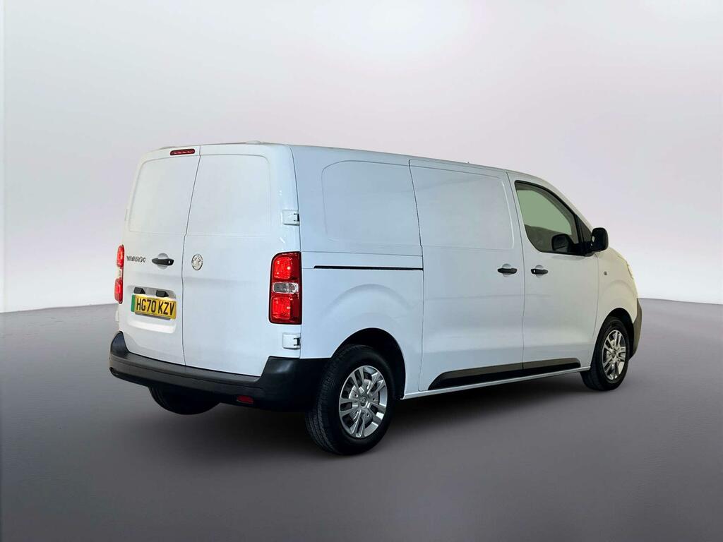 Vauxhall Vivaro Dynamic White #8