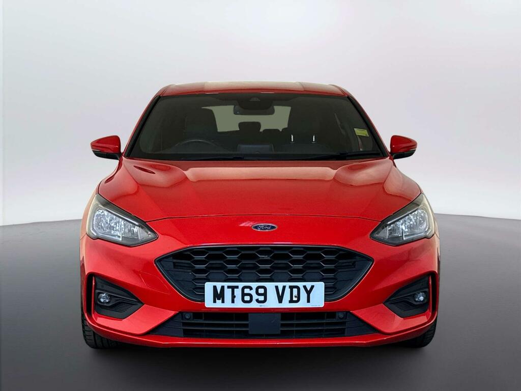 Ford Focus 1.5 Ecoblue St-line X Hatchback Red #3