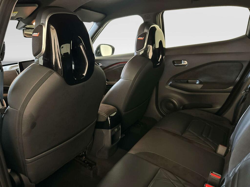 Nissan Juke Dig-t Acenta White #12