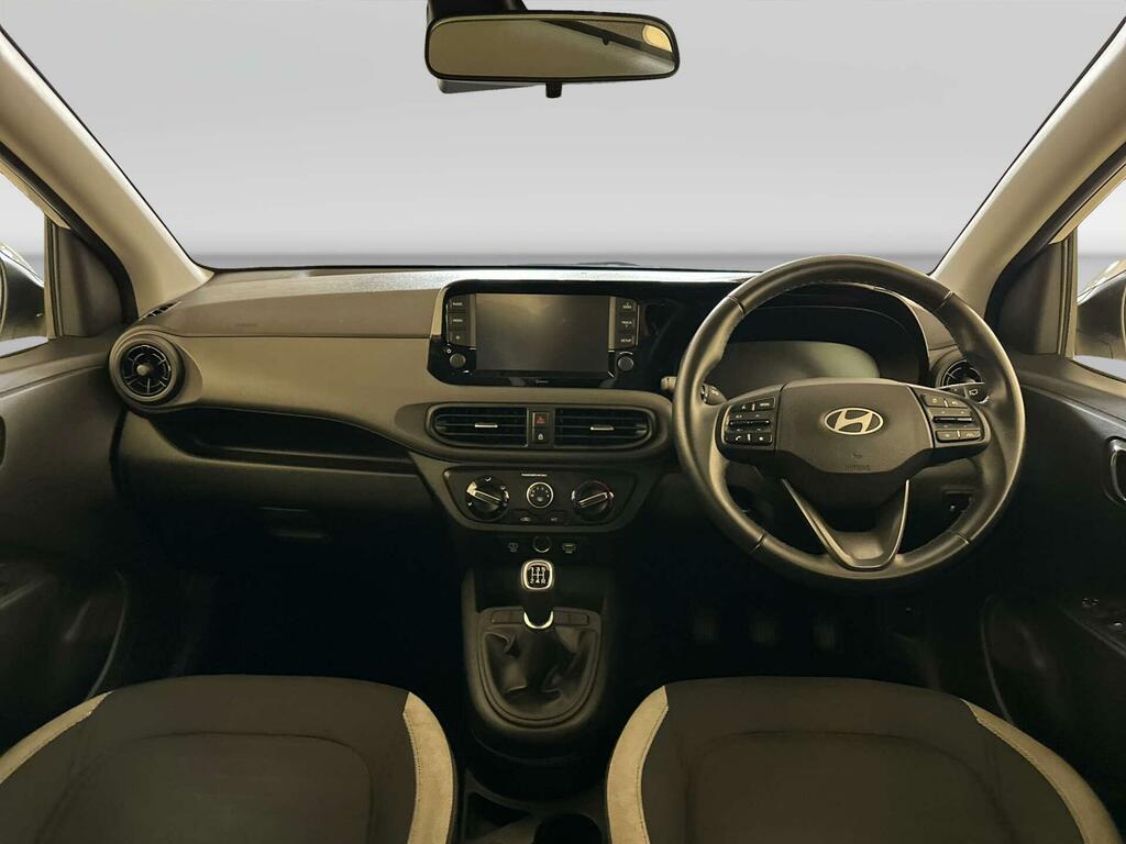 Hyundai I10 1.2 Advance Hatchback Euro 6 S White #2