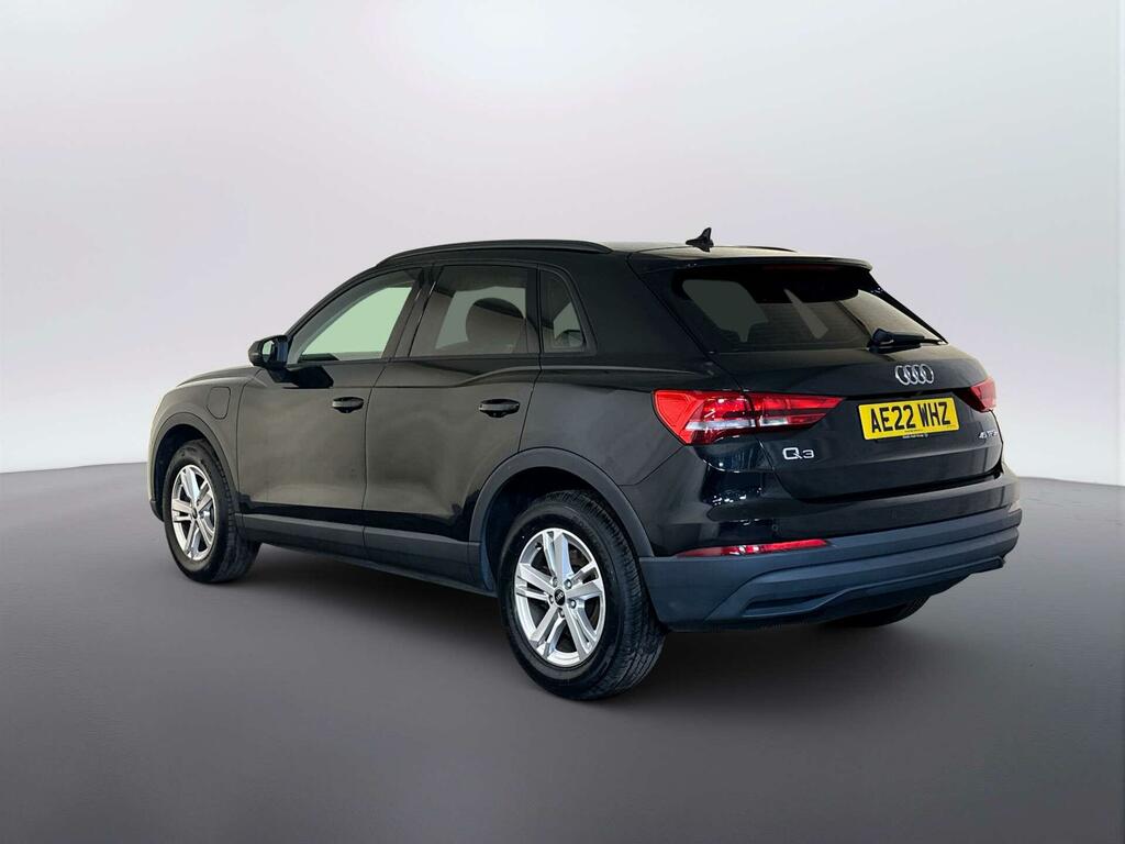 Audi Q3 1.4 Tfsie 45 Technik Suv Plug-in Hybrid Black #6