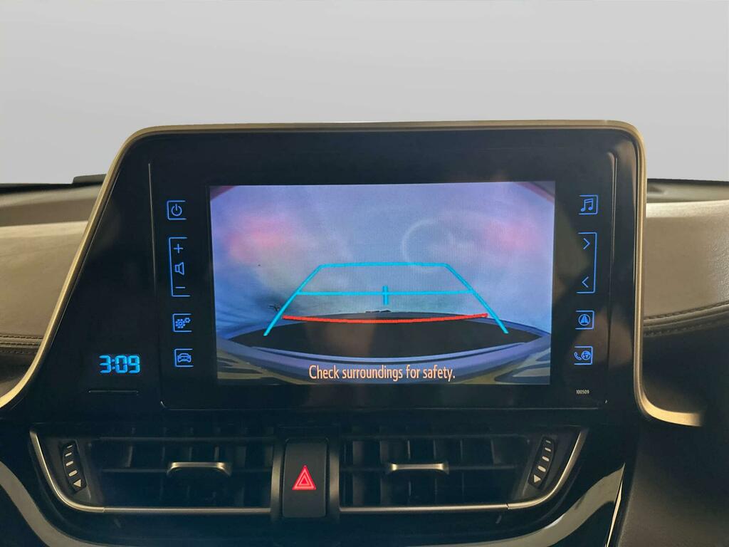 Toyota C-Hr Dynamic Silver #22
