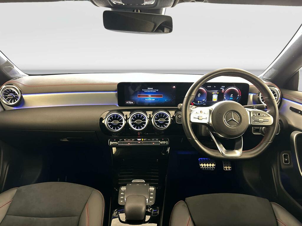 Mercedes-Benz CLA Class 1.3 Cla250e 15.6Kwh Amg Line Premium Shooting Br White