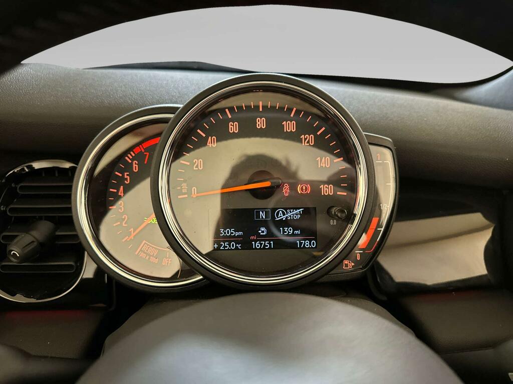 Mini Convertible 1.5 Cooper Classic White #16