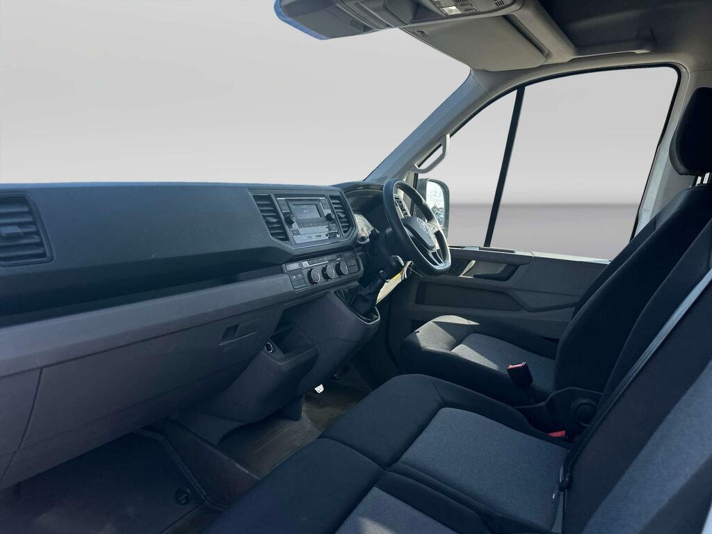 Volkswagen Crafter 2L Commerce Plus White #10