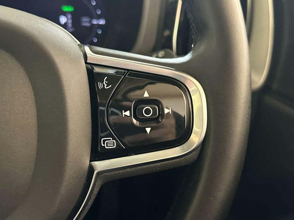Volvo XC60 Core Black #19