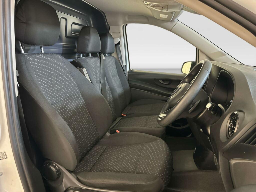 Mercedes-Benz eVito Evito Progressive Grey #12