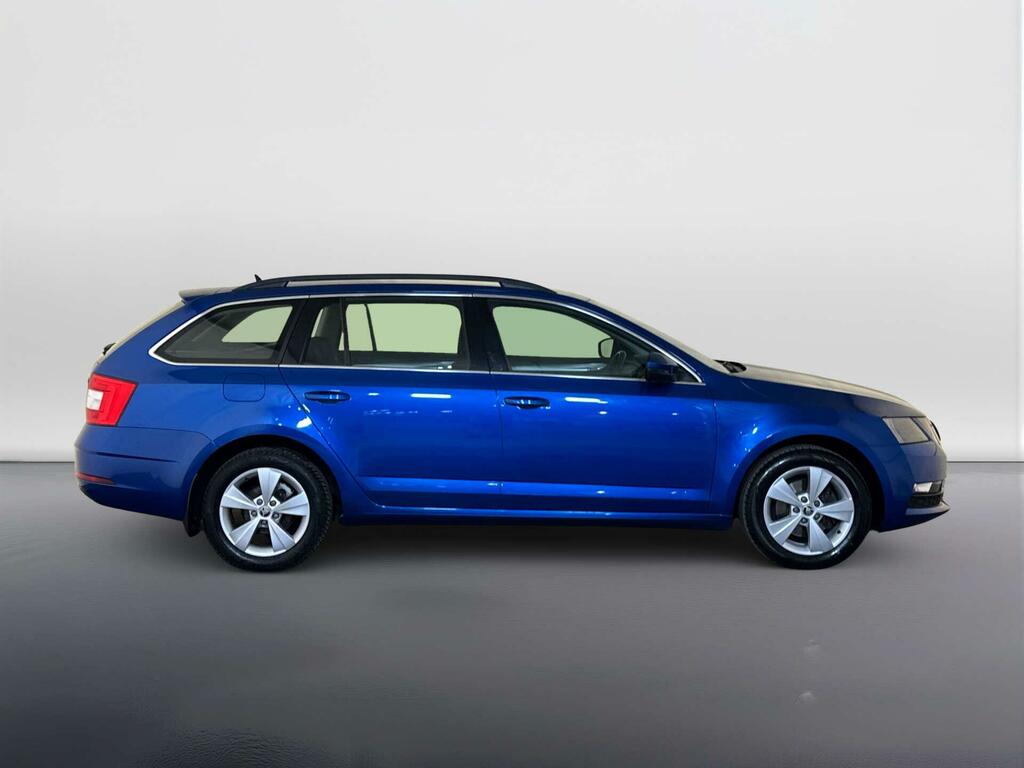 Skoda Octavia Se Technology Blue #9