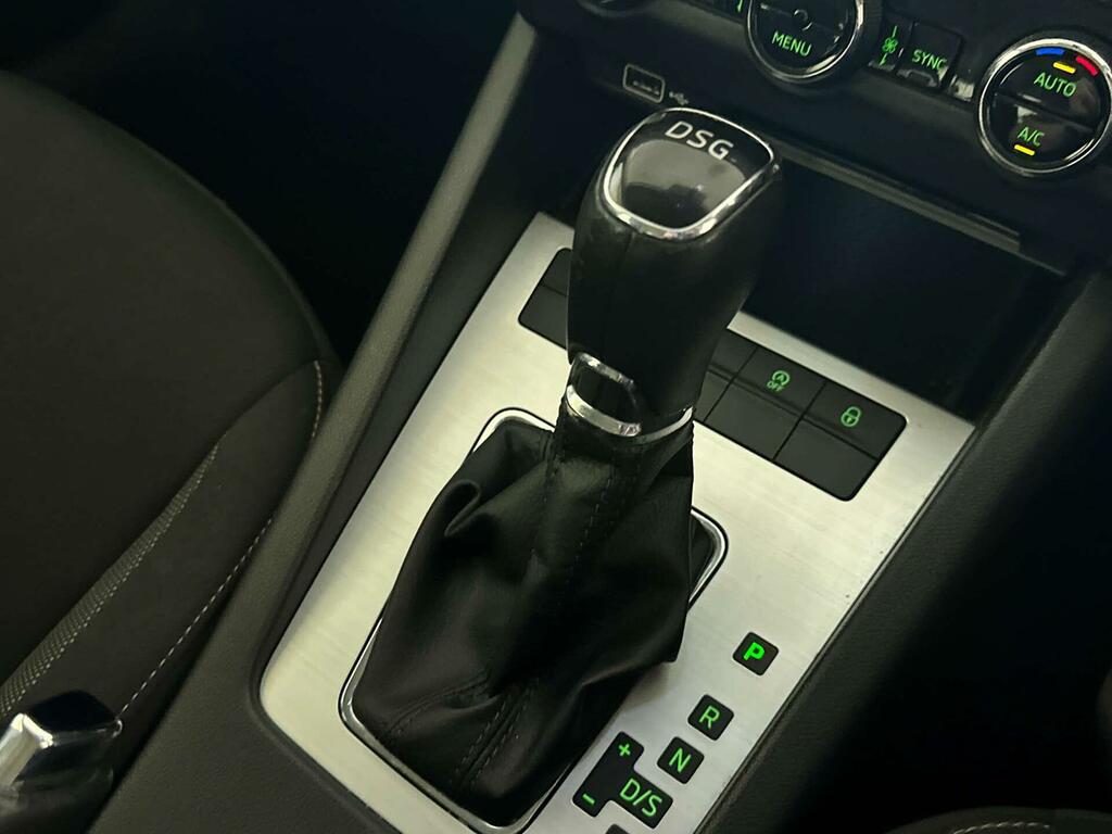 Skoda Octavia Se Technology Blue #23