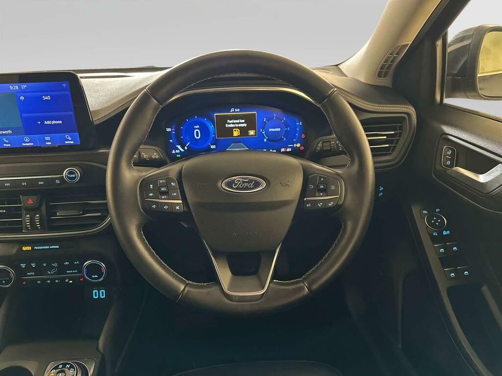 Ford Focus 1.5 Ecoblue Vignale Hatchback Euro Blue #2