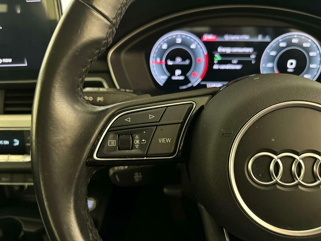 Audi A4 Tfsi S Line Black Edition  #16