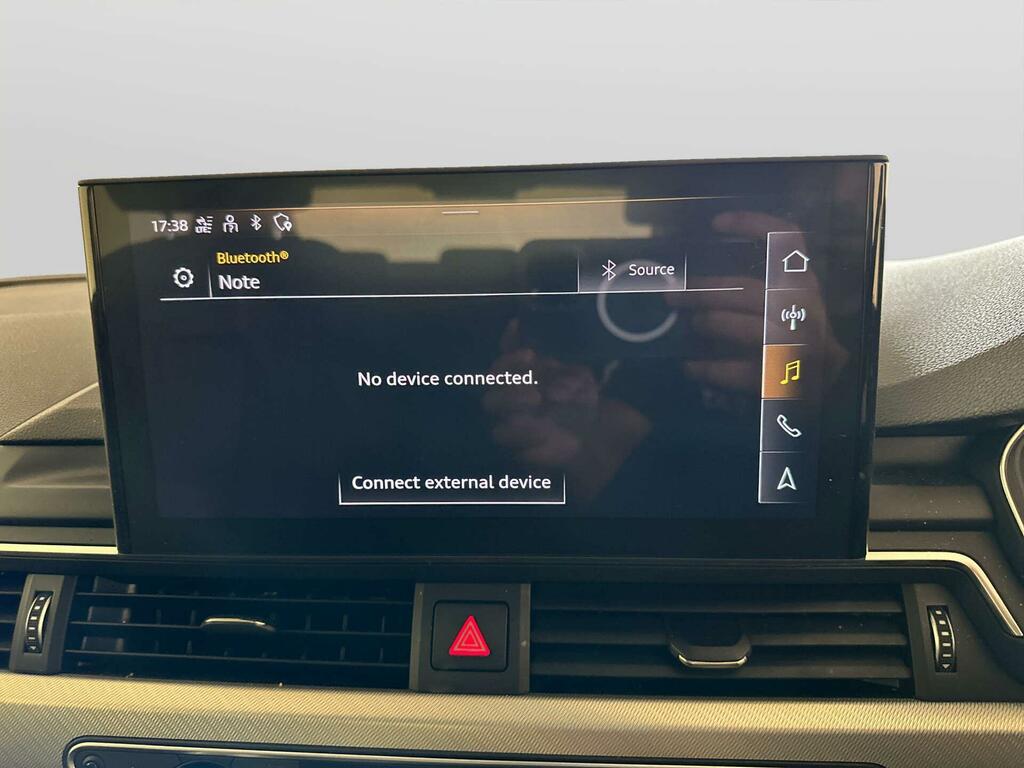 Audi A4 Tfsi S Line Black Edition  #20