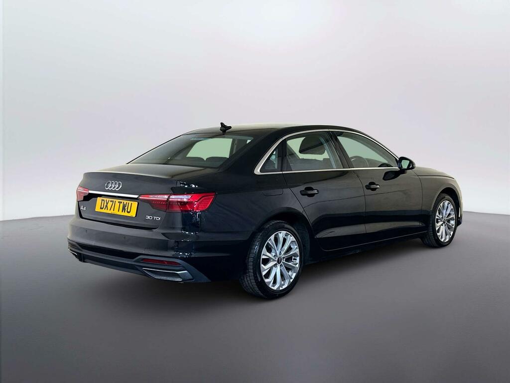 Audi A4 Tfsi S Line Black Edition  #8