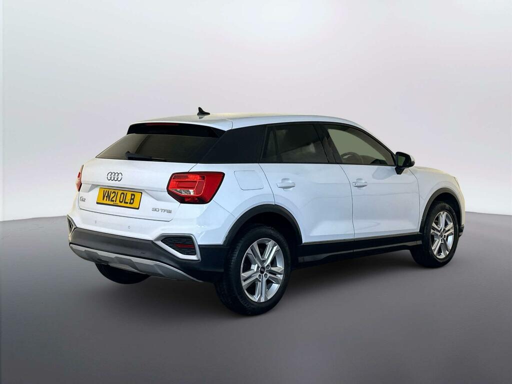 Audi Q2 Tfsi S Line Blue #8