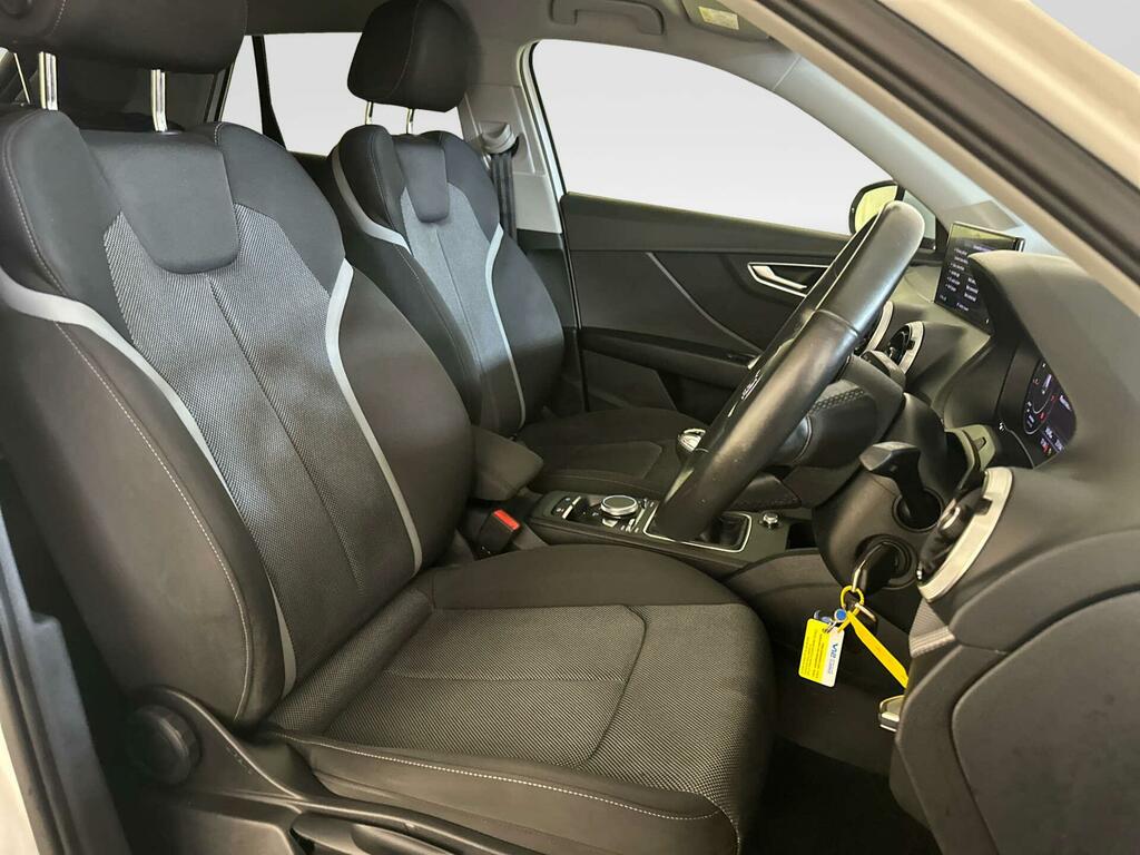 Audi Q2 Tfsi S Line Blue #13