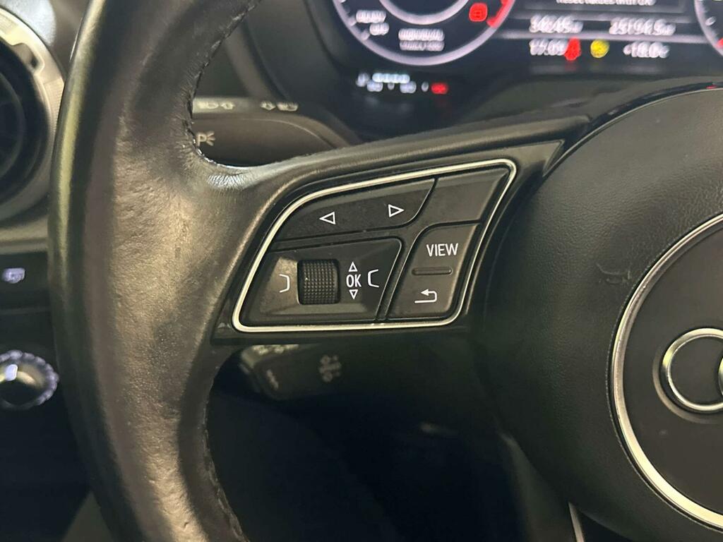 Audi Q2 Tfsi S Line Blue #16
