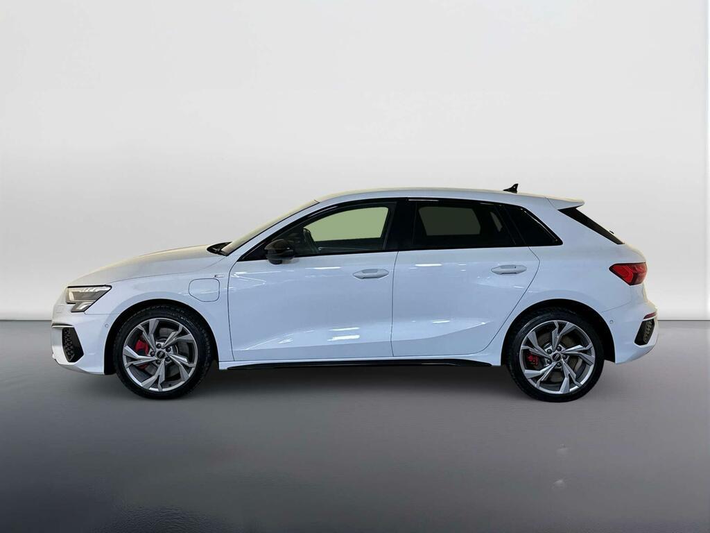 Audi A3 1.4 Tfsie 45 S Line Competition Sportback Petr White #5