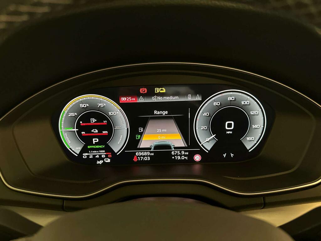Audi Q5 Audi Q5 S Line White #17
