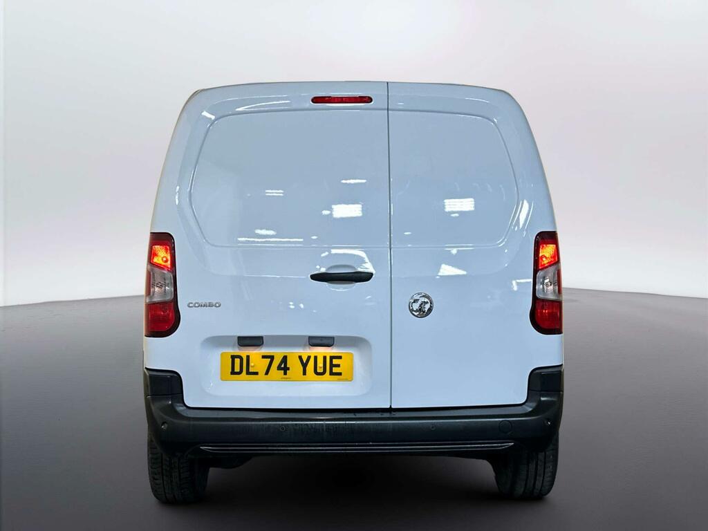 Vauxhall Combo 1.5 Turbo D 100Ps Pro H1 Van White #7