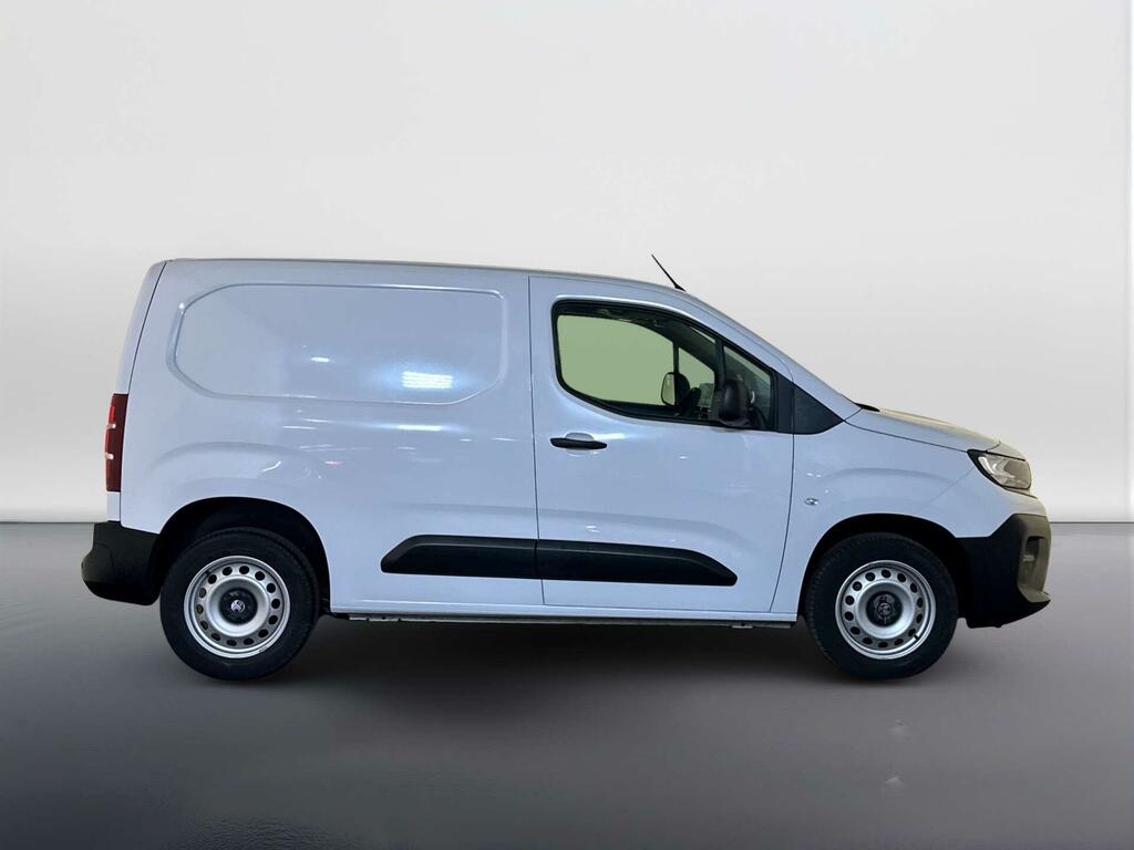 Vauxhall Combo 1.5 Turbo D 100Ps Pro H1 Van White #9