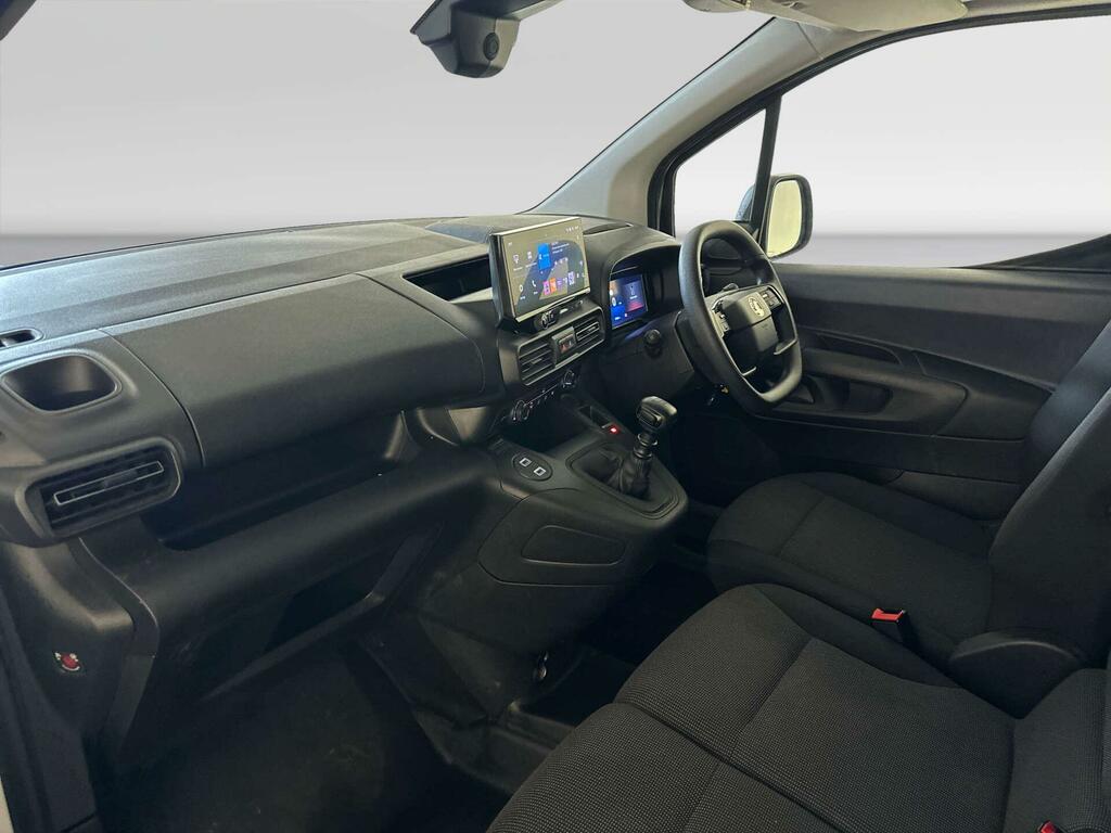 Vauxhall Combo 1.5 Turbo D 100Ps Pro H1 Van White #10