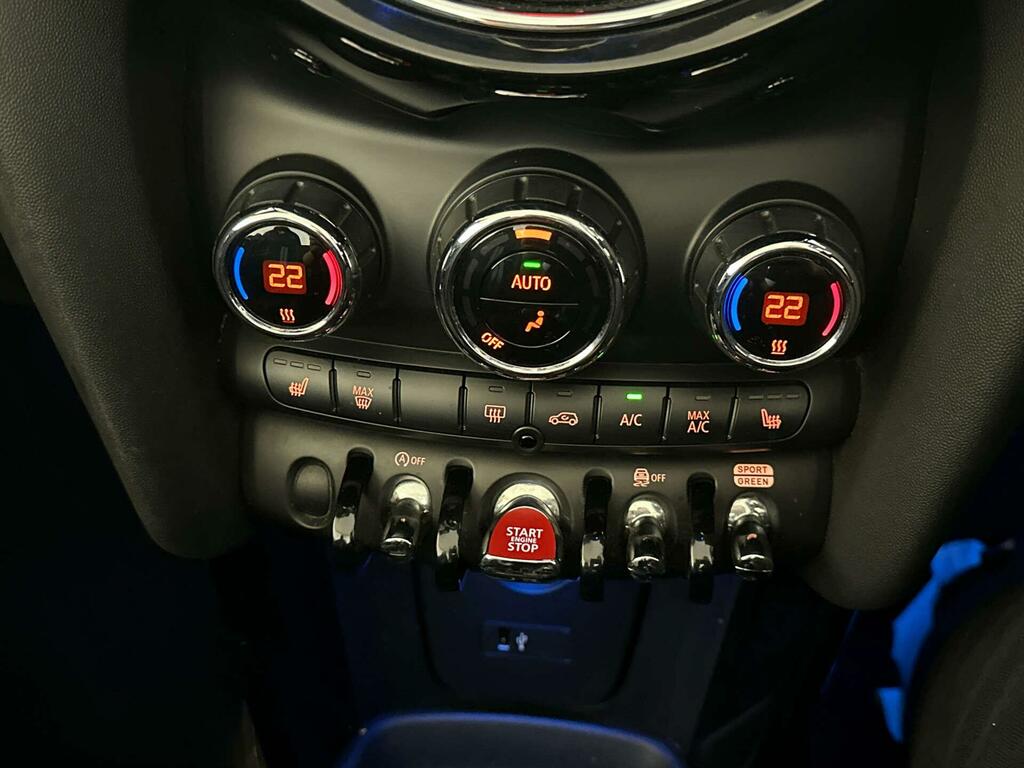 Mini Convertible 1.5 Cooper Exclusive II Comfort Pack Blue #23