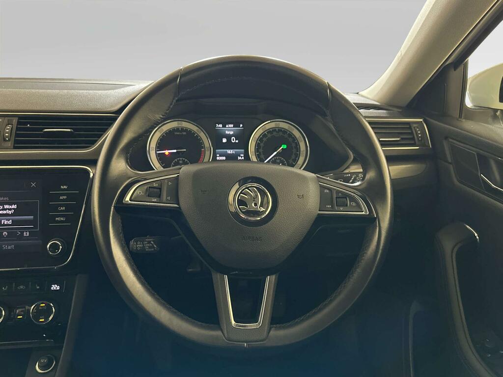 Skoda Superb Se Technology White #14