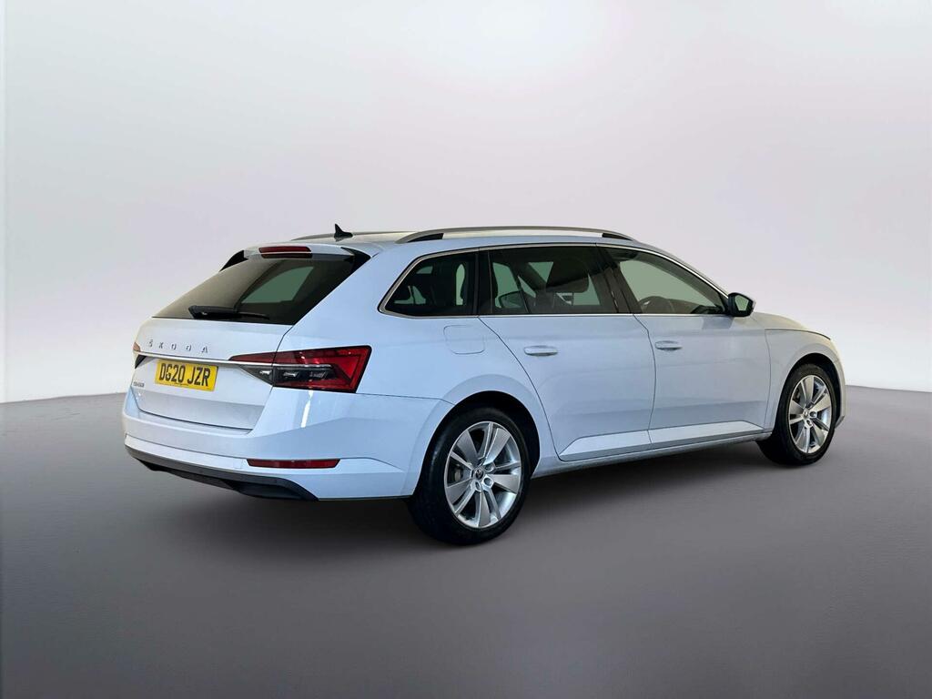Skoda Superb Se Technology White #8