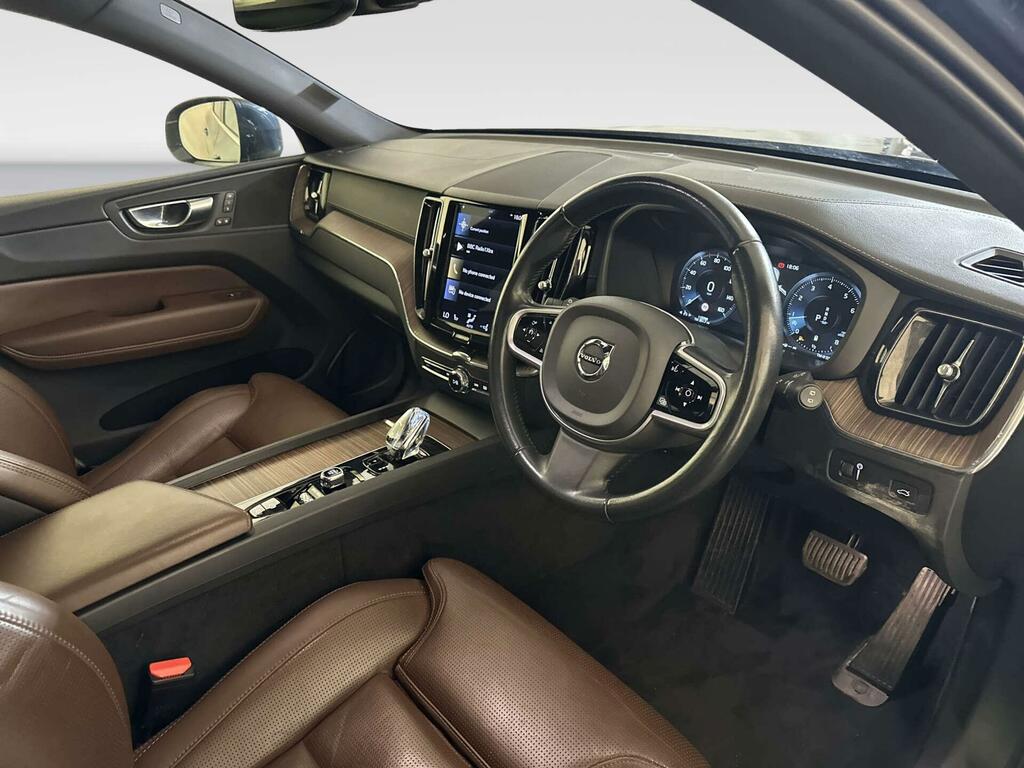Volvo XC60 R Design Grey #13