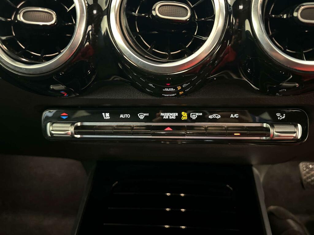 Mercedes-Benz GLB Class Glb 200 Red #27