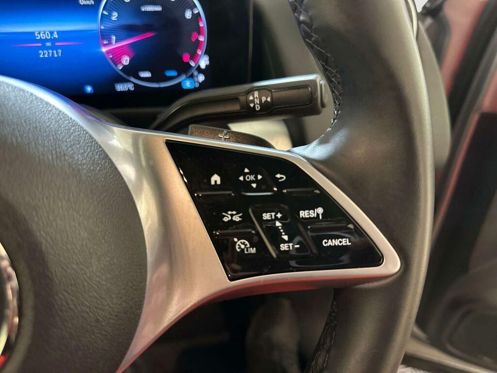 Mercedes-Benz GLB Class Glb 200 Red #19